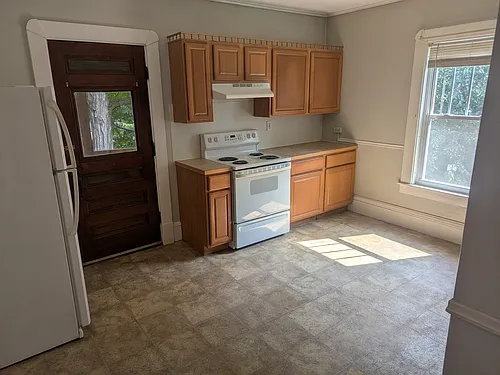 604 Lowell St #604R Photo 1