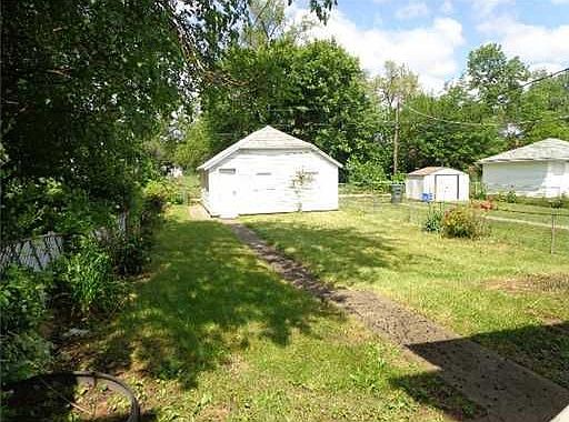 2nd image of 35 Gramont Ave