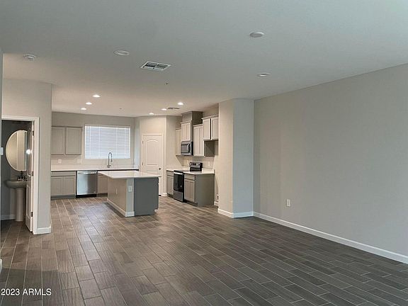 3rd image of 1255 N Arizona Ave #1290