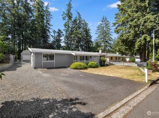 23411 SE 269th St, Maple Valley, WA 98038