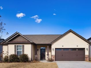 752 Silver Pines Ln, Duncan, SC 29334