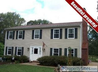 3818 Sun Valley Ln, Roanoke, VA 24014