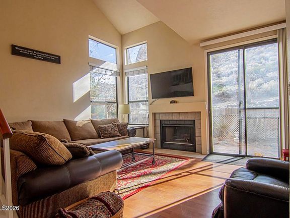 4th image of 4335 Leeward Ln