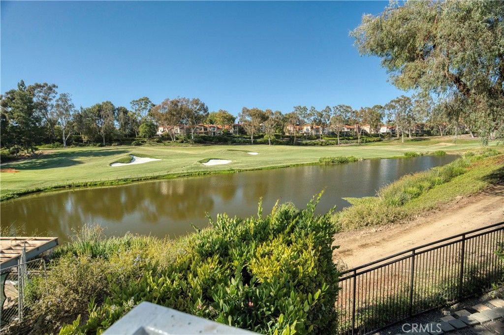 1 Royal Saint George Road 5