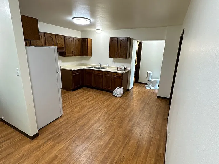 253 S Ridge St — Photo 22