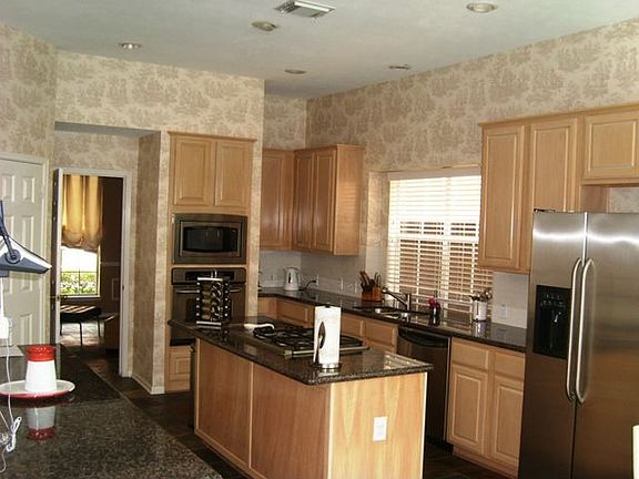 5th image of 4124 E Northampton Pl