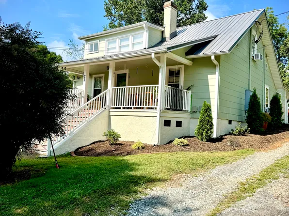 29 Galax Ave APT 1, Asheville, NC 28806