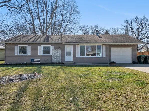 338 Orchard Ln, Braidwood, IL 60408