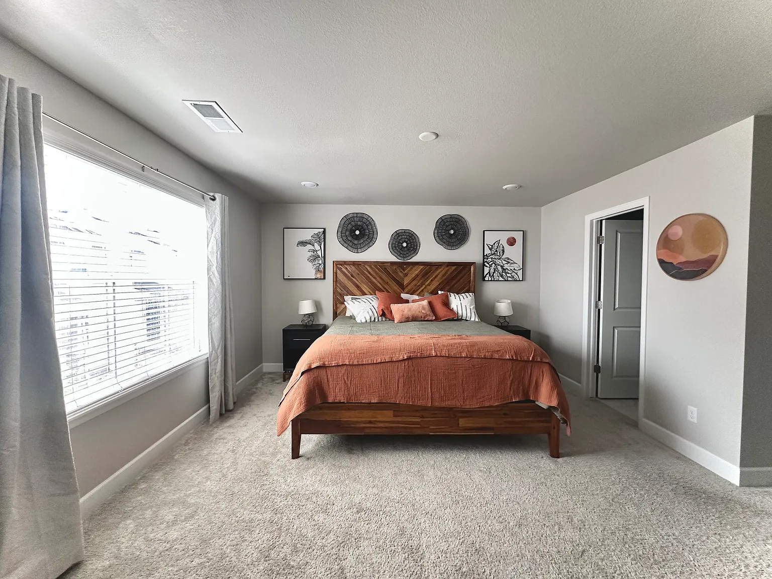 3 bed, 1664 sqft, $3,800 — Photo 4