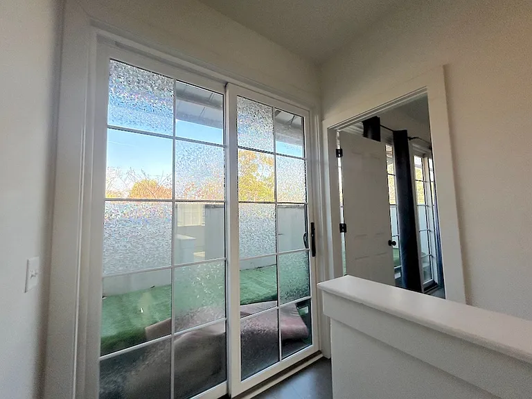 1212 E Broad St — Photo 11