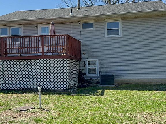 5th image of 127 Stave Mill Rd