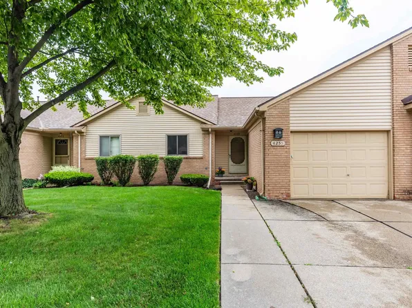 4255 John Paul Ct, Warren, MI 48091