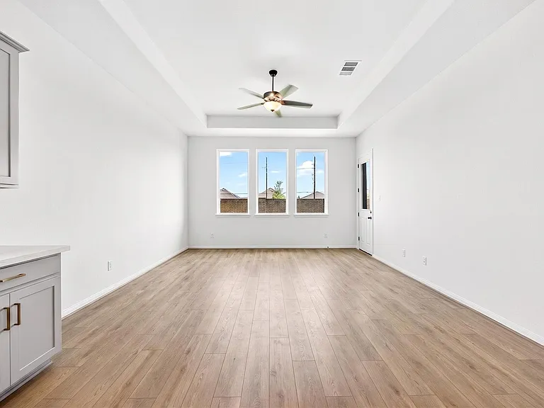 23643 Red Rowan Ln — Photo 10