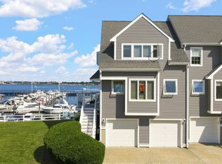 700 Shore Dr UNIT 1001, Fall River, MA 02721