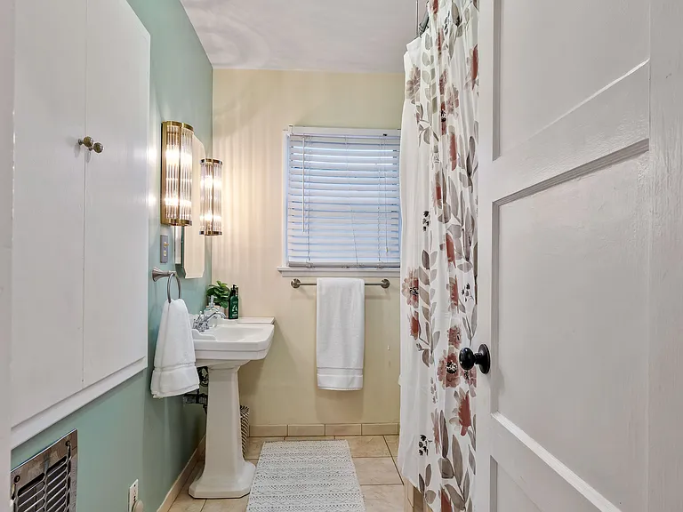 5712 Aladdin St — Photo 55