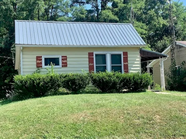 407 N Water St, Hillsboro, IN 47949