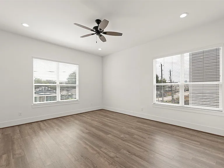 1825 Northwood Rd — Photo 33