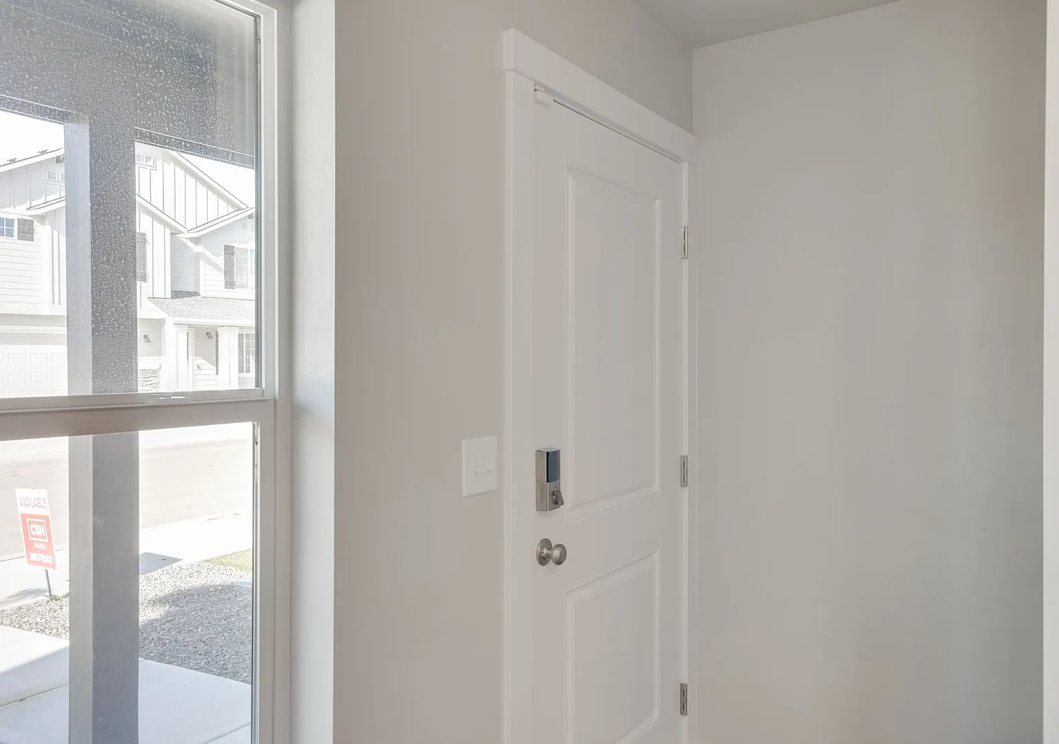 Brand New Beautiful 2 Bedroom Cottage Now Available! — Photo 2