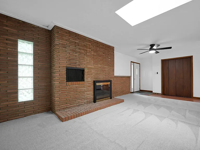 760 Drummond Ct — Photo 4