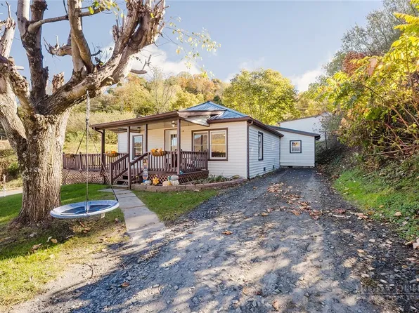 103 Burkett Avenue, West Jefferson, NC 28694