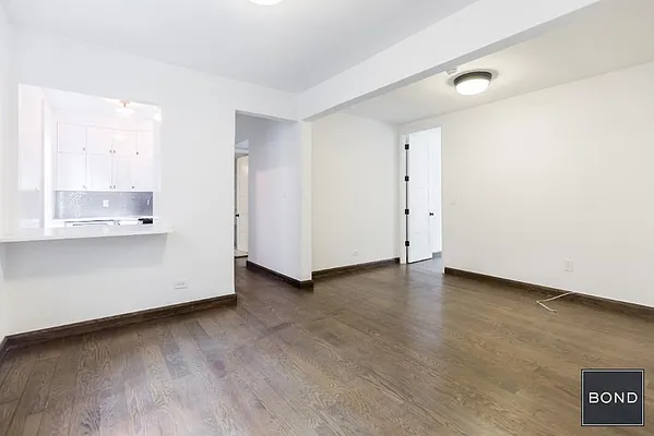 Rented by Bond New York | media 28