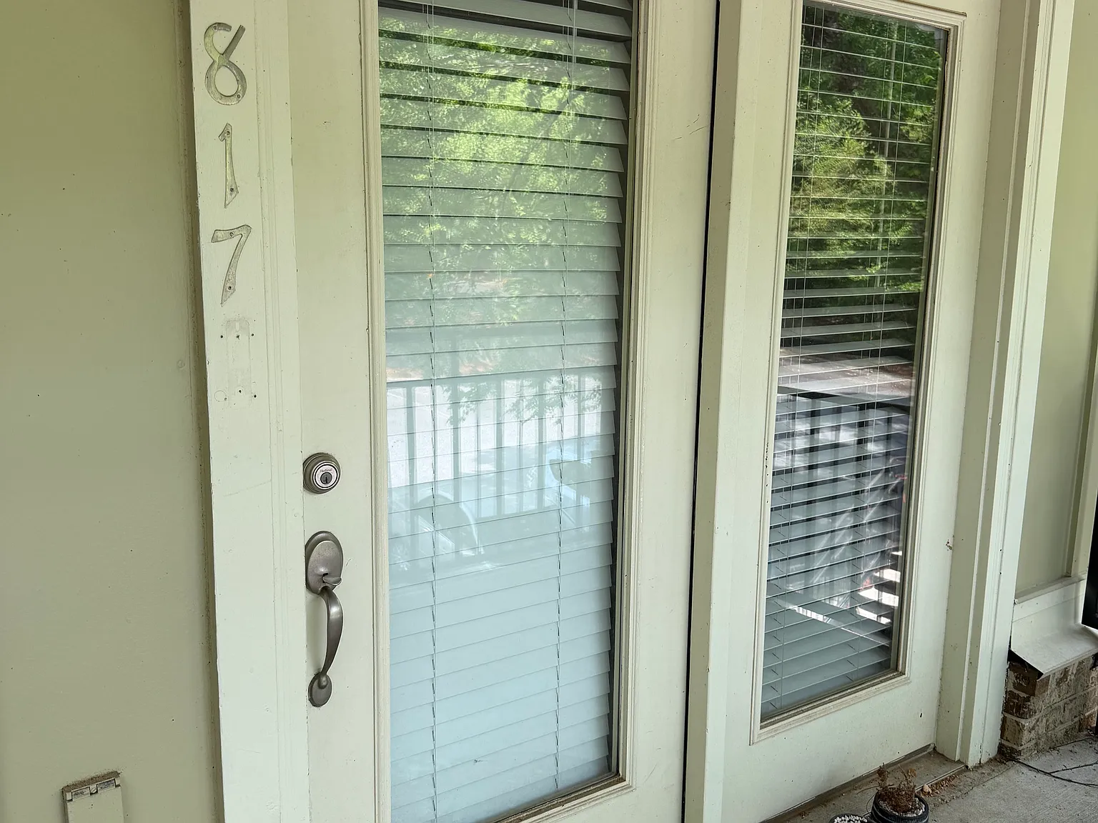 3 bed, 1444 sqft, $1,600 — Photo 1