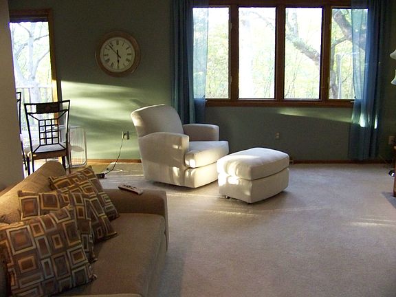 Upper level living area