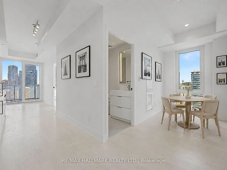308 Jarvis St #2105 — Photo 31