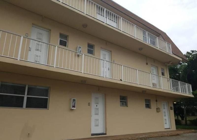 2nd image of 413 Swallow Dr APT 1