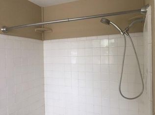 1174 Easton Rd APT 4, Abington, PA 19001