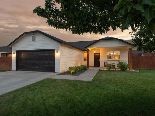 5115 Pinehurst St, West Richland, WA 99353