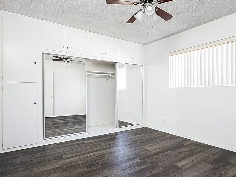 1268 Mariposa St — Photo 26