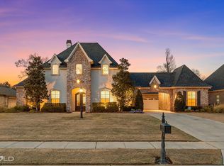 410 Oakwood Trace Ct, Shreveport, LA 71106