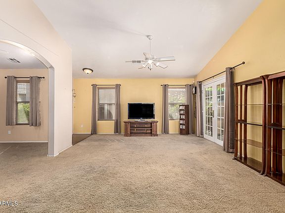 5th image of 40864 N CAMBRIA Lane