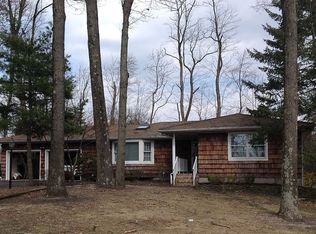 25 Robertsville Rd, Marlboro, NJ 07746