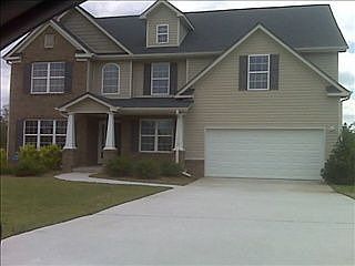 1st image of 1903 Crescent Moon Dr NE
