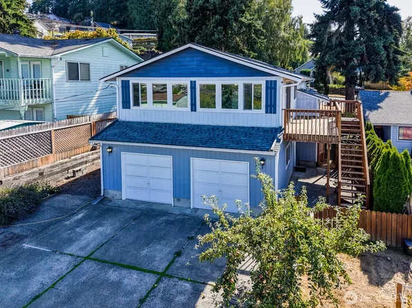 1127 E 6th Street, Port Angeles, WA 98363