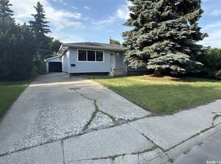 68 Wentworth Cres, Saskatoon, SK S7L4A9