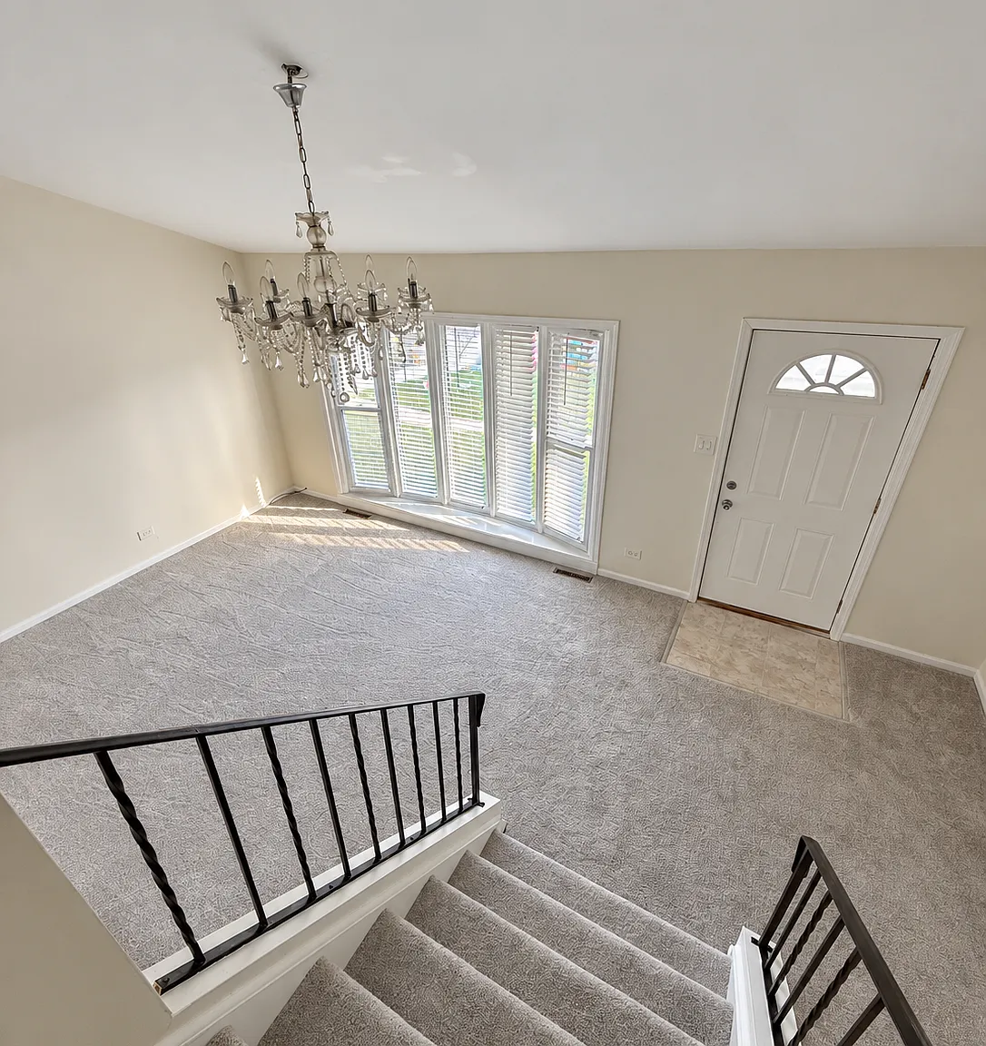 3 bed, 1.5 bath, 1194 sqft, $2,350 — Photo 4