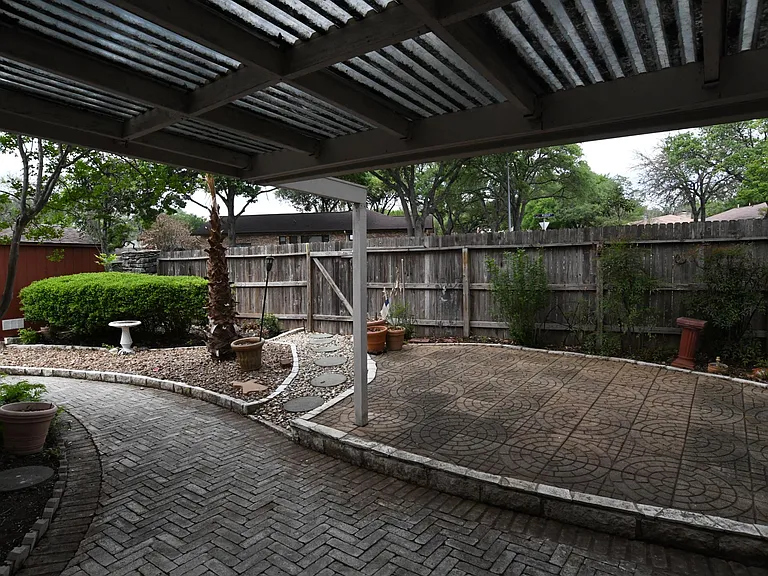 6207 Shady Brk — Photo 15
