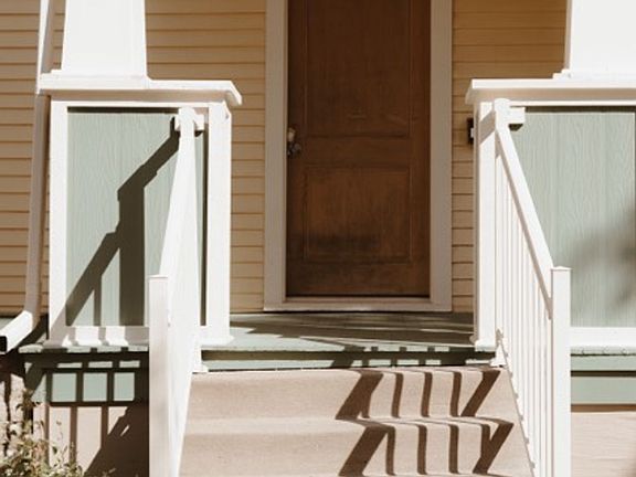 3rd image of 2111 Colfax Ave S APT 2