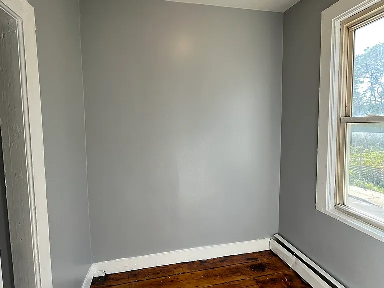 459 1st St #2 — Photo 3