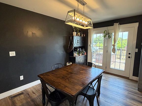 4th image of 3150 Stokes Chapel Rd