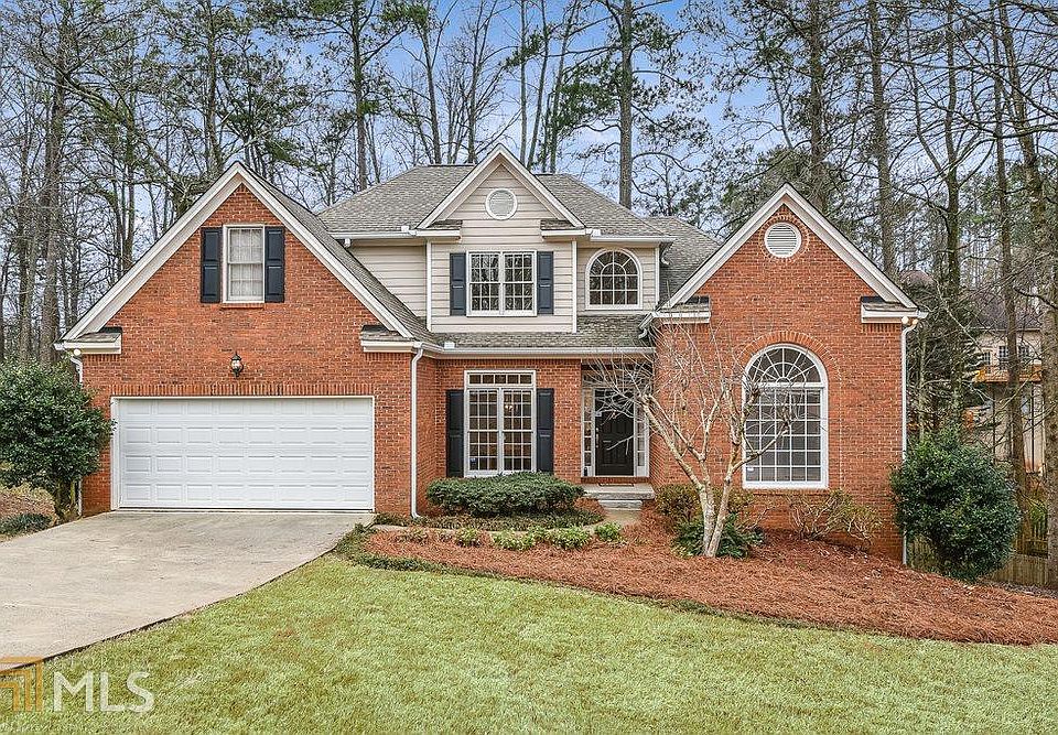 1st image of 1015 Olde Canter Ct