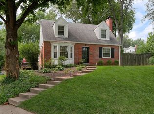 849 Yosemite Dr, Saint Louis, MO 63122