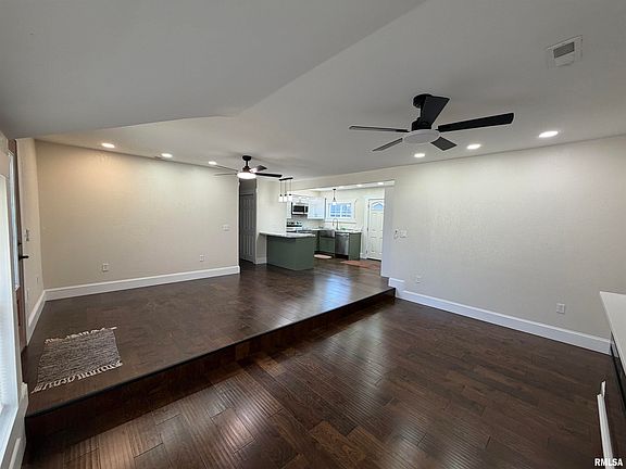 5th image of 1064 Johnston St