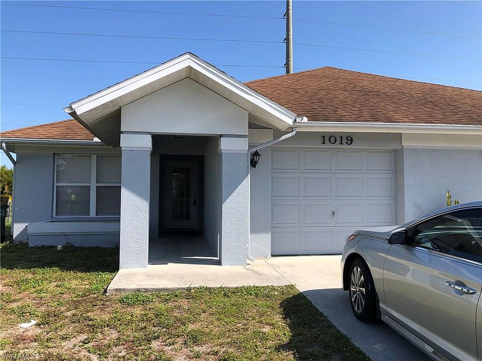 1st image of 1019 Cape Coral Pkwy W