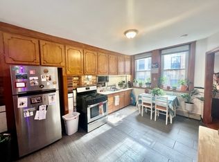 170 Endicott St APT 3, Boston, MA 02113