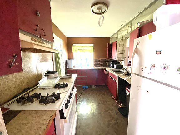 5th image of 1630 E Park Ave