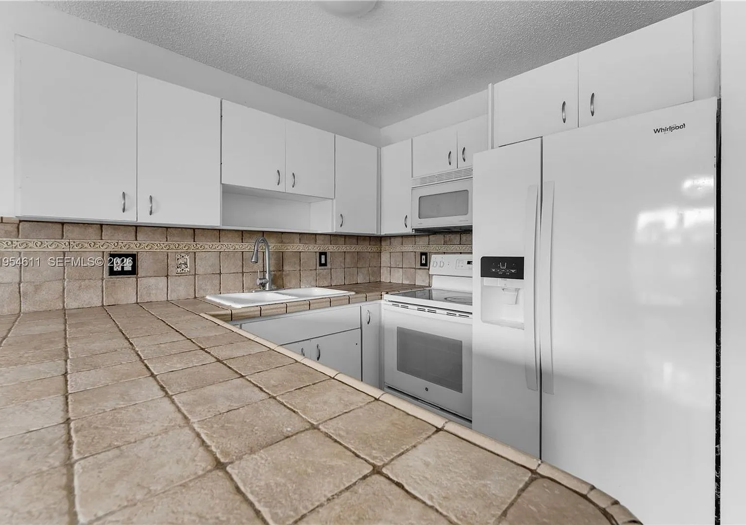 6350 SW 139th Avenue 6350, Miami, FL 33183 — Photo 2